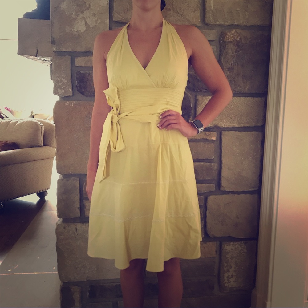 BGBG yellow poplin dress